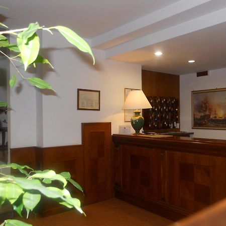 Hotel Traghetto Civitavecchia Exteriér fotografie
